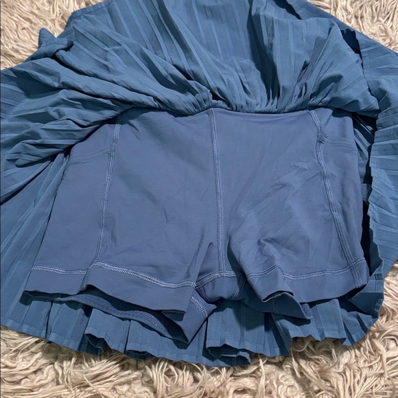 Lululemon Varsity High Rise Pleated Tennis Skirt - Picture 4 of 10
